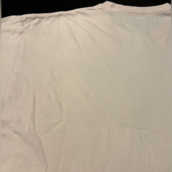UC Disney Original “Queen of the Castle” Light Pink T-Shirt Women’s 2XL - Picture 9 of 9